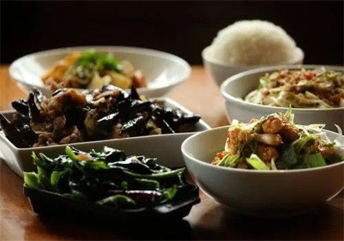 味知香食品加盟 详解中餐制售业务，联系途径与投资看点